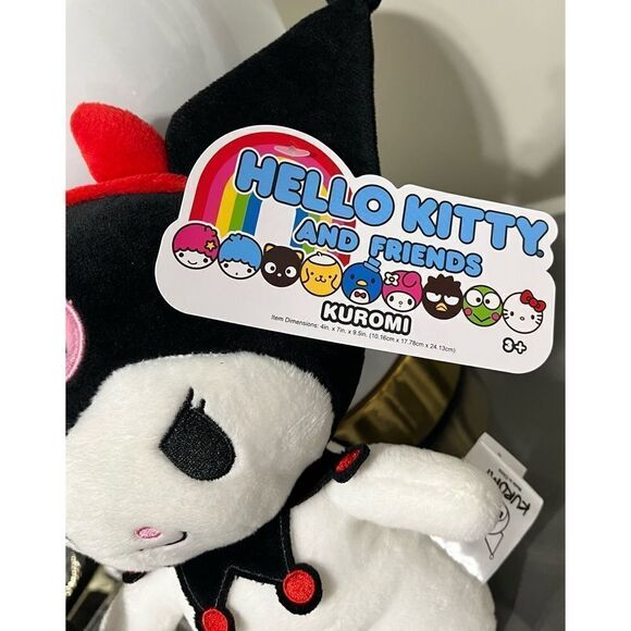 8" SANRIO HELLO KITTY & FRIENDS HALLOWEEN 2023 KUROMI IN DEVIL COSTUME - Picture 2 of 3